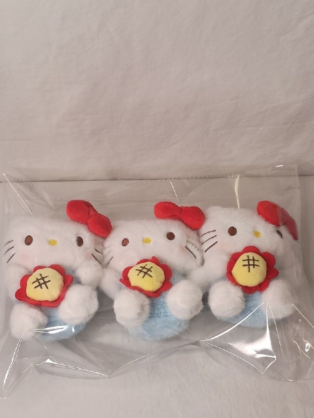 3pc Hello Kitty Keychain Bag Charms - Picture 2 of 6